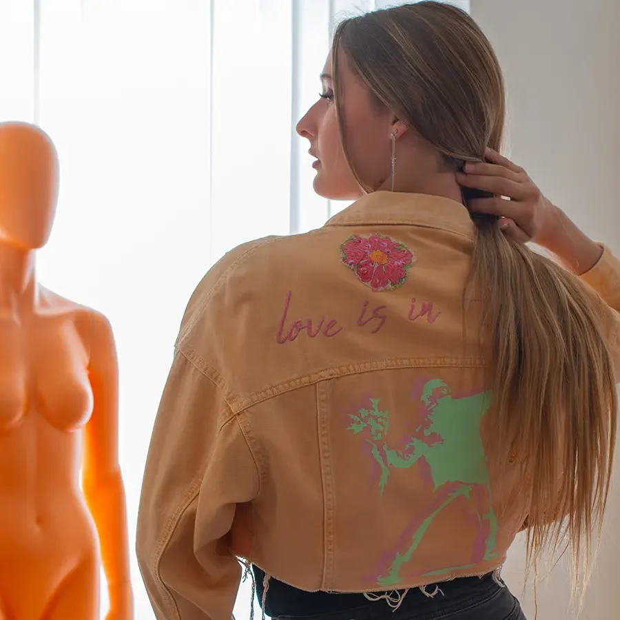 Un blouson de qualité pour un look tendance et confortable.